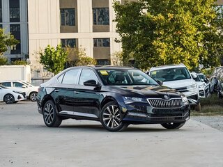 2026 Skoda Superb III Рестайлинг, чёрный, 2780070 рублей, вид 1