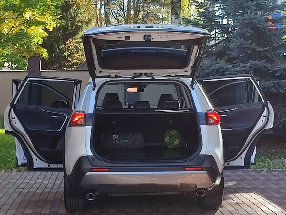 2022 Toyota RAV4 V (XA50), белый, 3880000 рублей - вид 29