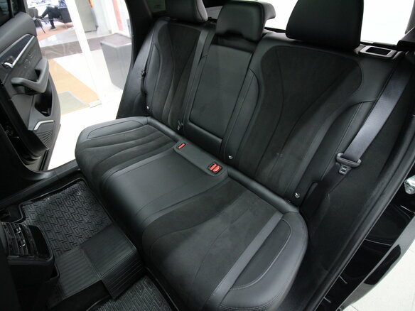 2024 Geely Monjaro I, чёрный, 3000000 рублей - вид 13