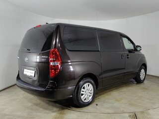 2018 Hyundai H-1 II Рестайлинг 2, коричневый, 2301000 рублей, вид 5
