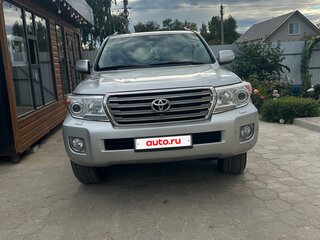 2012 Toyota Land Cruiser 200 Series Рестайлинг 1, серебристый, 3450000 рублей, вид 5