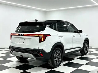 2023 Kia Seltos I Рестайлинг, белый, 1853084 рублей, вид 4