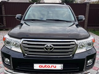 2014 Toyota Land Cruiser 200 Series Рестайлинг 1, чёрный, 3850000 рублей, вид 1
