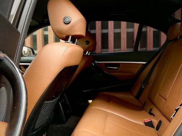 2015 BMW 3 серии 320d xDrive VI (F3x) Рестайлинг, коричневый, 2300000 рублей - вид 19