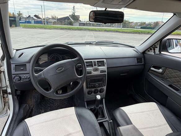2012 Lada (ВАЗ) Priora I, белый, 260000 рублей - вид 6