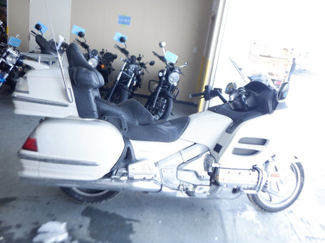 2006 Honda GL 1800 Gold Wing, белый, 881000 рублей, вид 1