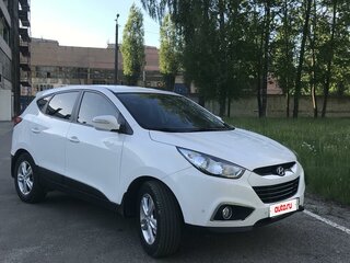 2013 Hyundai ix35 I Рестайлинг, белый, 950000 рублей, вид 3