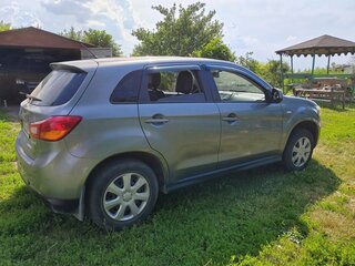2012 Mitsubishi ASX I Рестайлинг, серебристый, 850000 рублей, вид 5