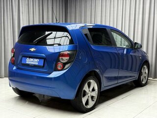 2013 Chevrolet Aveo II, синий, 649000 рублей, вид 4