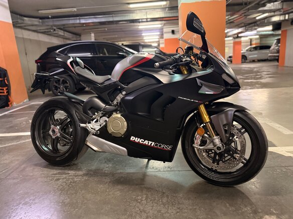 2021 Ducati Panigale V4, чёрный, 2500000 рублей - вид 10