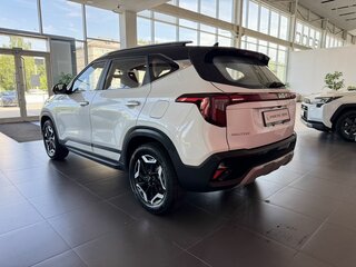 2026 Kia Seltos I Рестайлинг, белый, 3249000 рублей, вид 4