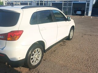 2012 Mitsubishi ASX I Рестайлинг, белый, 675000 рублей, вид 5