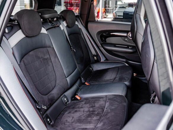 2020 Mini Clubman JCW John Cooper Works II Рестайлинг, зелёный, 3100000 рублей - вид 13