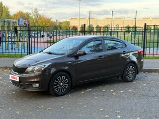 2015 Kia Rio III Рестайлинг, коричневый, 760000 рублей, вид 5