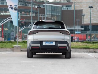 2026 Changan Qiyuan Q05 51.9 kWh II, серый, 2300000 рублей, вид 4