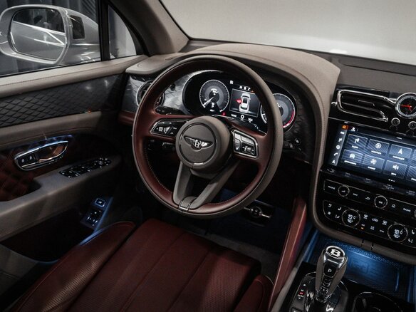 2022 Bentley Bentayga Speed I Рестайлинг, серый, 48760000 рублей - вид 37