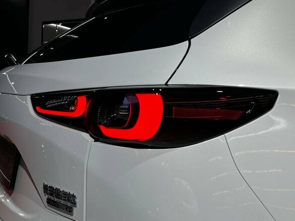 2026 Mazda CX-5 II Рестайлинг, белый, 3240000 рублей - вид 6