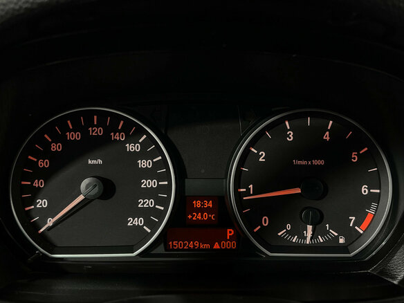 2011 BMW 1 серии 116i I (E81/E82/E87/E88) Рестайлинг, чёрный - вид 12