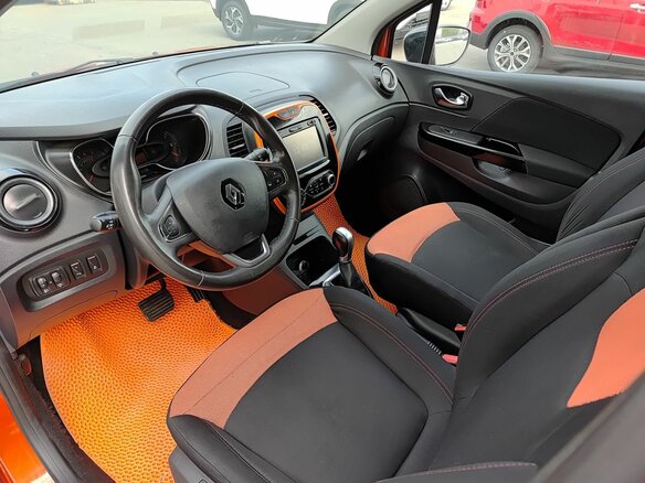 2017 Renault Kaptur I, оранжевый, 1475000 рублей - вид 15
