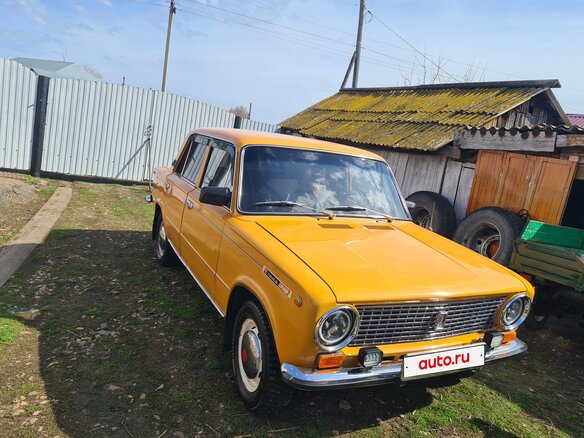 1978 Lada (ВАЗ) 21011, золотистый, 120000 рублей