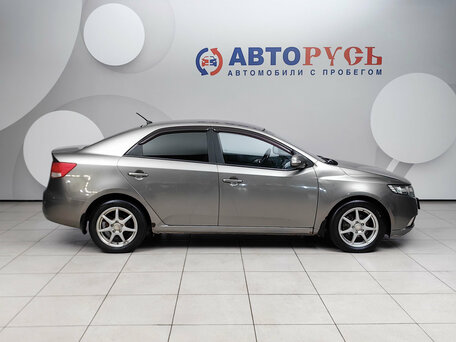 2009 Kia Cerato 5-speed II, серый, 420000 рублей, вид 5