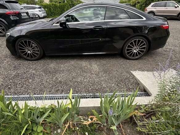 2019 Mercedes-Benz E-Класс 300 V (W213, S213, C238), чёрный, 4500000 рублей - вид 3