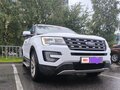 2017 Ford Explorer V Рестайлинг, белый, 2350000 рублей - вид 1