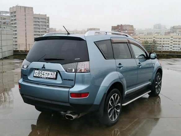 2008 Mitsubishi Outlander II, зелёный, 779000 рублей - вид 8