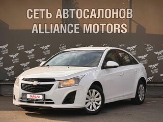 2014 Chevrolet Cruze I Рестайлинг, белый, 755000 рублей, вид 3