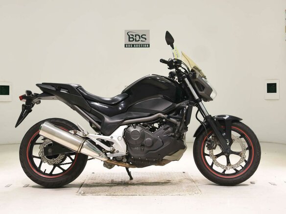 2013 Honda NC 700S, чёрный - вид 1