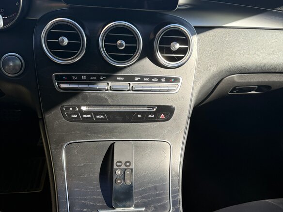 2016 Mercedes-Benz GLC 250 I (X253), белый, 2850000 рублей - вид 19