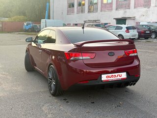 2011 Kia Cerato Koup II, красный, 1050000 рублей, вид 3