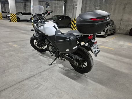 2018 Suzuki V-Strom DL 650, белый, 650000 рублей, вид 1
