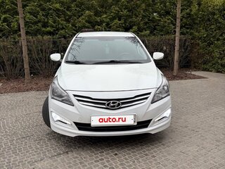 2015 Hyundai Solaris I Рестайлинг, белый, 1000000 рублей, вид 1