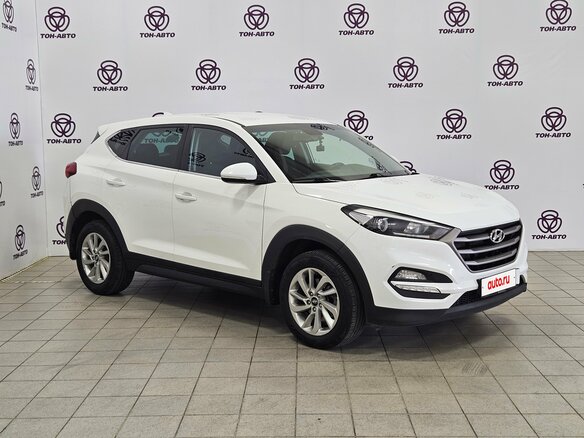 2017 Hyundai Tucson III, белый, 1475000 рублей - вид 2