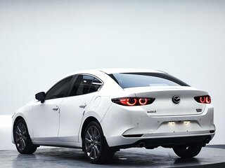 2023 Mazda 3 Axela IV (BP), белый, 1300000 рублей, вид 5