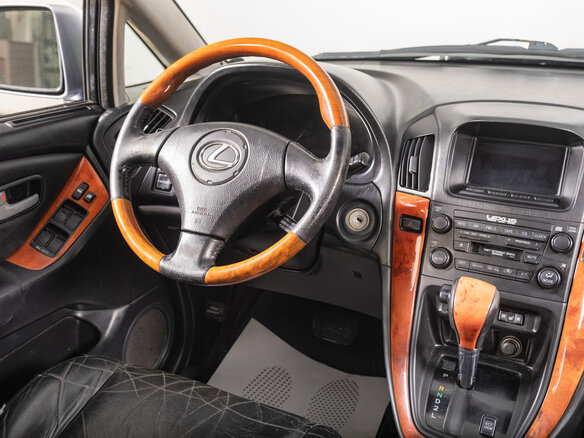 2002 Lexus RX 300 I, белый, 799000 рублей - вид 8