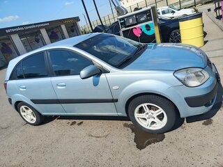 2007 Kia Rio II, серебристый, 370000 рублей, вид 2