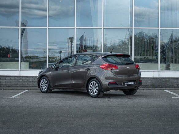 2015 Kia Ceed II, коричневый, 1190000 рублей - вид 1