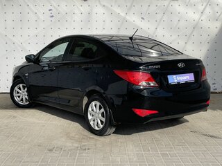 2014 Hyundai Solaris I Рестайлинг, чёрный, 990000 рублей, вид 5