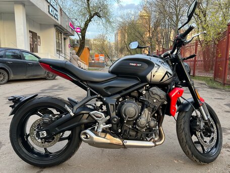 2022 Triumph Trident 660, чёрный, 775000 рублей, вид 5