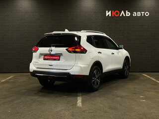 2021 Nissan X-Trail III Рестайлинг, белый, 2939000 рублей, вид 5