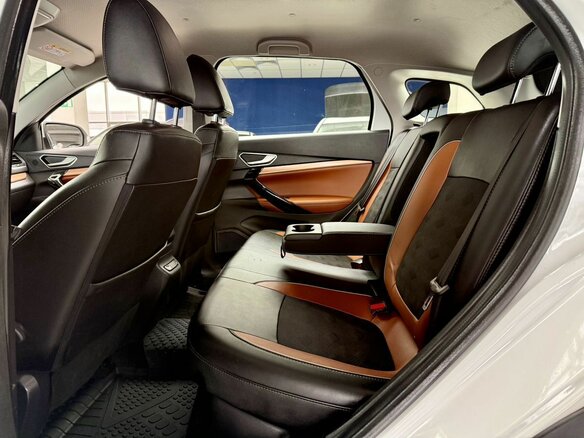 2025 Lada (ВАЗ) Vesta SW Cross I Рестайлинг (NG), белый, 1599000 рублей - вид 22