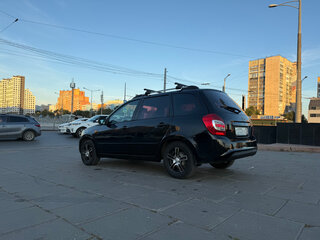 2015 Lada (ВАЗ) Kalina II, чёрный, 299000 рублей, вид 4