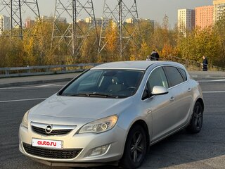 2011 Opel Astra J, серебристый, 380000 рублей, вид 1