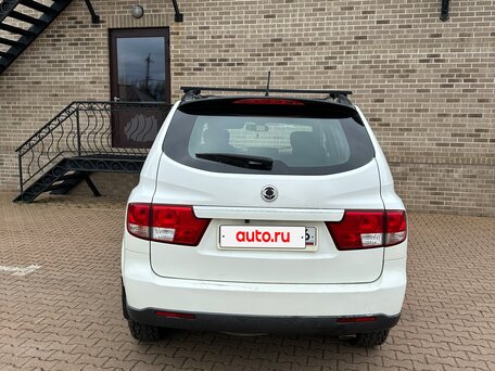 2010 SsangYong Kyron I Рестайлинг, белый, 798000 рублей, вид 5