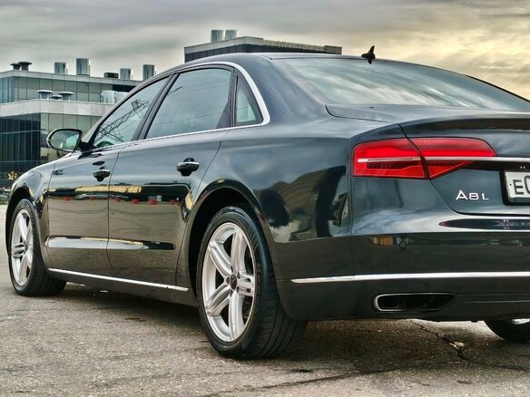 2015 Audi A8 III (D4) Рестайлинг, чёрный, 2200000 рублей - вид 13