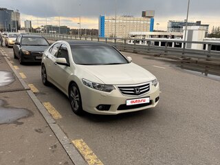 2011 Honda Accord VIII Рестайлинг, белый, 1500000 рублей, вид 4