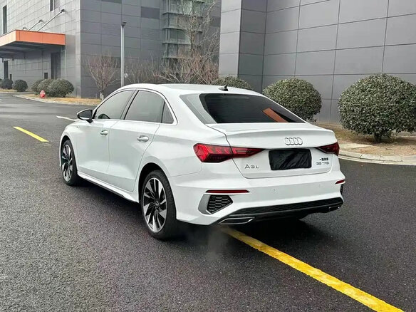 2023 Audi A3 35 TFSI Long IV (8Y), белый - вид 4