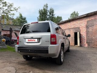 2007 Jeep Liberty (Patriot), серебристый, 625000 рублей, вид 3